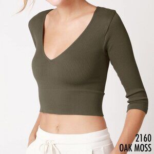 New Oak Moss Green 3/4 Sleeve Ribbed Crop Top by Nikibiki
